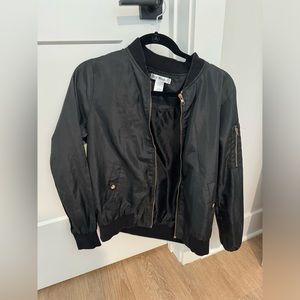 black bomber jacket